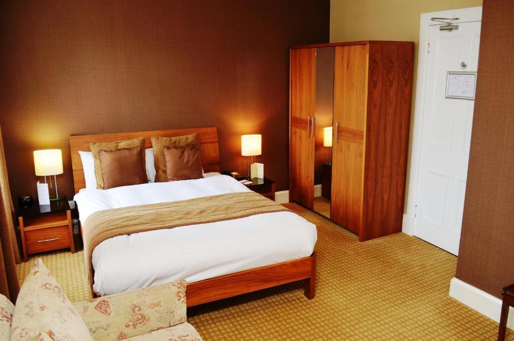 קאמנוק Royal Hotel מראה חיצוני תמונה