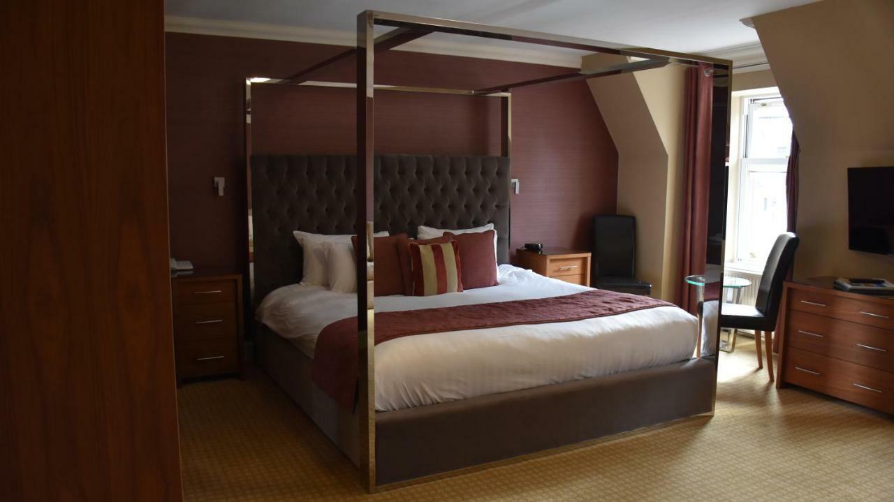 קאמנוק Royal Hotel מראה חיצוני תמונה